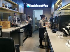 -瑞幸咖啡(八卦岭工业店)
