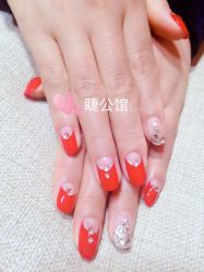 -睫乐园•睫公馆•美睫美甲沙龙