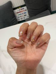-悦指间美甲美睫