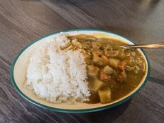 -吉屋·炭烧酒场·秋冬功夫奶汁河豚鱼锅