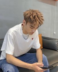 -川和潮人