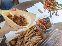 -二孃鸡爪爪(东郊记忆店)