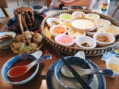 -包整·丝娃娃(一览甲秀楼风景店)