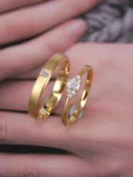 -珂兰钻石(美美2购物中心店)