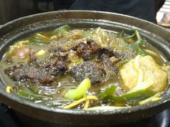 红烧牛肉砂锅-老新隆牛肉锅贴(新街口店)