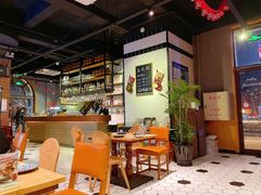 -LENBACH兰巴赫西餐啤酒坊(大连东港店)