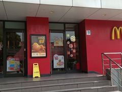 -麦当劳(外高桥DT店)