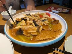 -卞氏菜根香(青羊万达店)