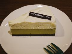 -星巴克臻选(南京金茂览秀城店)