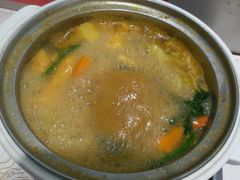 -百品聚旋转火锅(万德庄店)