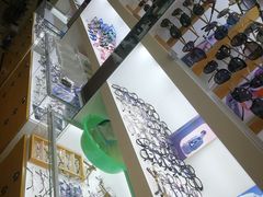 -广州宝岛眼镜武汉和光眼镜市场西区店