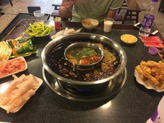 -邓莽子老火锅(中兴路总店)