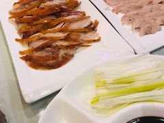 -阿三鱼头泡饼·家常菜
