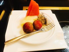 精美水果拼盘-富力威斯汀酒店-中国元素中餐厅(武昌临江店)