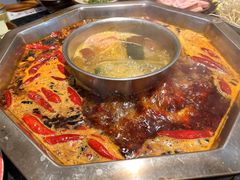 -利姐牧牛匠老火锅(兰花店)