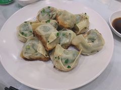 生煎馄饨-小实惠嘉(威海路店)