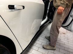 -畅通航行汽车钣金喷漆 无痕修复·局部喷漆