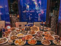 -唐拉雅秀酒店-西锦汇空中BBQ·思创餐厅