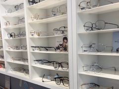 -天空之镜眼镜店蔡司依视路授权店(天通苑店)