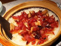 老广腊味煲仔饭-大榕树下顺德菜(融创茂店)