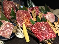 -肉魁屋·烧肉·烧鸟·酒场(高新店)