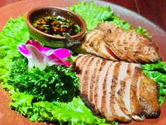 卡拉山火塘烧肉-花马天堂云南餐厅 Lost Heaven(外滩店)