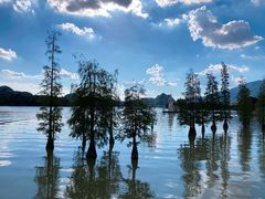 -星湖旅游景区七星岩