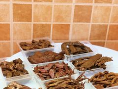 -张鸭子重庆特产卤味小吃(未来国际店)