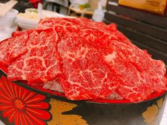-鲜入围煮花胶鸡海鲜火锅