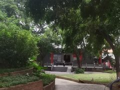 -岭南美术馆