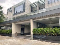 -铜锣湾·有麝自然香(渝北财富中心店)