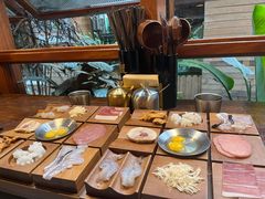 -银米·云南传统过桥米线(双廊黑金冠店)