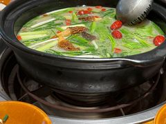 -贵厨酸汤牛肉(花果园国际中心店)