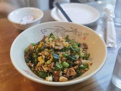 -贺记湘菜馆(东体育会路店)