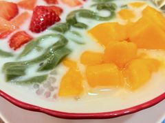 士多啤梨芒果绿茶拉面-甜心妈妈·榴莲星级糖水(北京路总店)