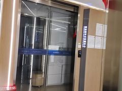 -极光口腔·矫正种植修复(锦江院区)