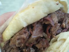 -闫家驴肉老店(华电一校店)