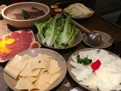 -小龙坎火锅(湖滨银泰in77店)