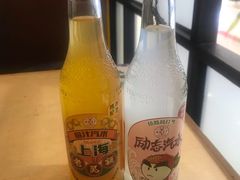励志汽水-呀咪咖喱屋(龙之梦购物中心莘庄店)