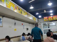 大堂-天一沾水肥肠(科园一街店)