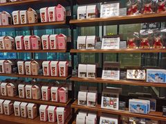 -Laderach 莱德拉(上海环贸iapm店)