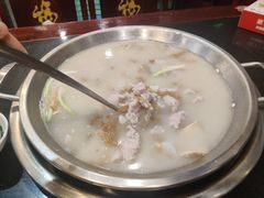 -老来福·非遗酸汤兔(凯旋路店)