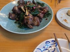 -山茶云南菜(永安里店)