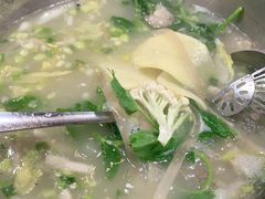 -正宗简阳羊肉汤(荣盛·布鲁明顿广场店)