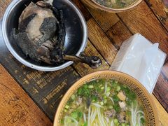 -正宗李家土鸡米线店