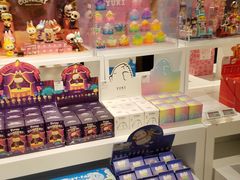 -泡泡玛特POPMART(崇文门国瑞城店)