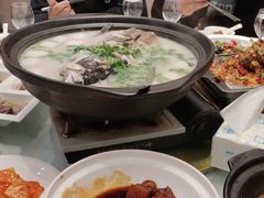 -香山湖家家宴(中山陵店)