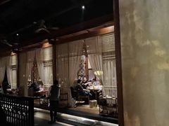 -松咖啡自助餐厅·松北香格里拉