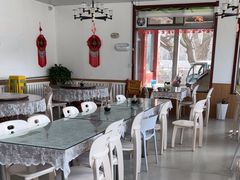 -天天向上素食餐厅(五台山店)