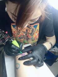 -SNOW TATTOO STUDIO